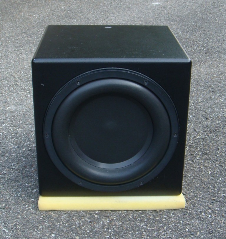rel q200e subwoofer